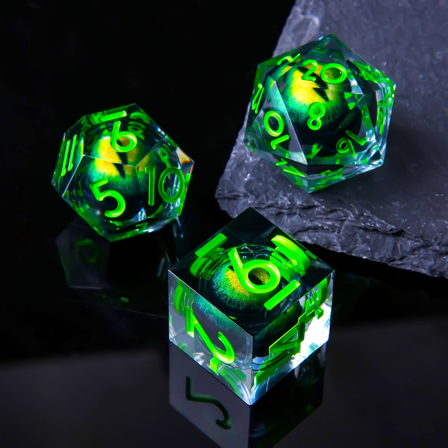 Emerald Glare • 7-Piece Liquid Core Dice Set