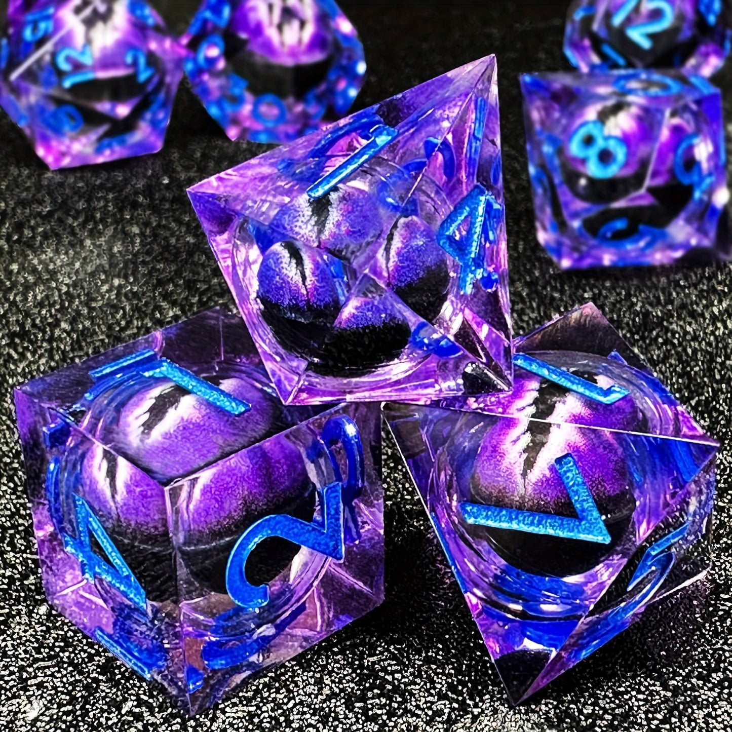 Mystic Gaze • 7-Piece Liquid Core Dice Set