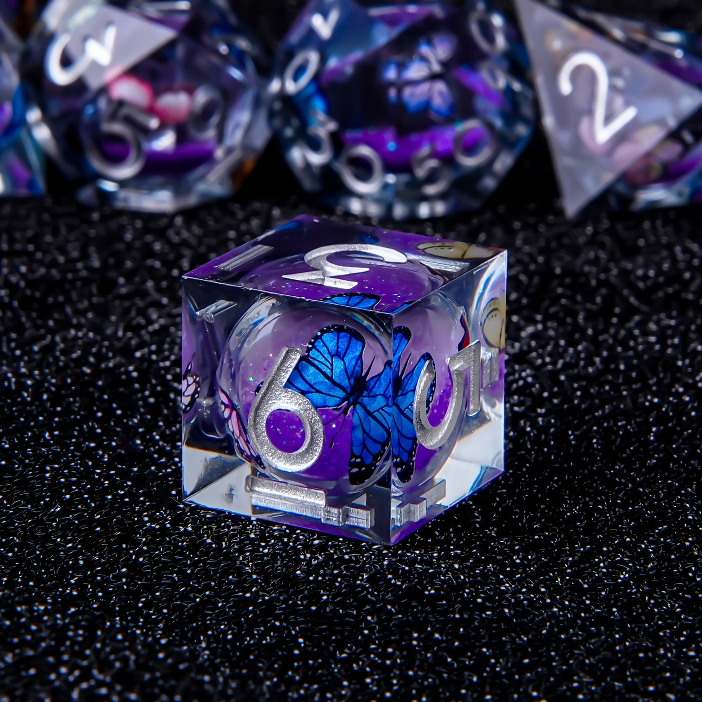 Violet Flutter • 7-Piece Liquid Core Dice Set