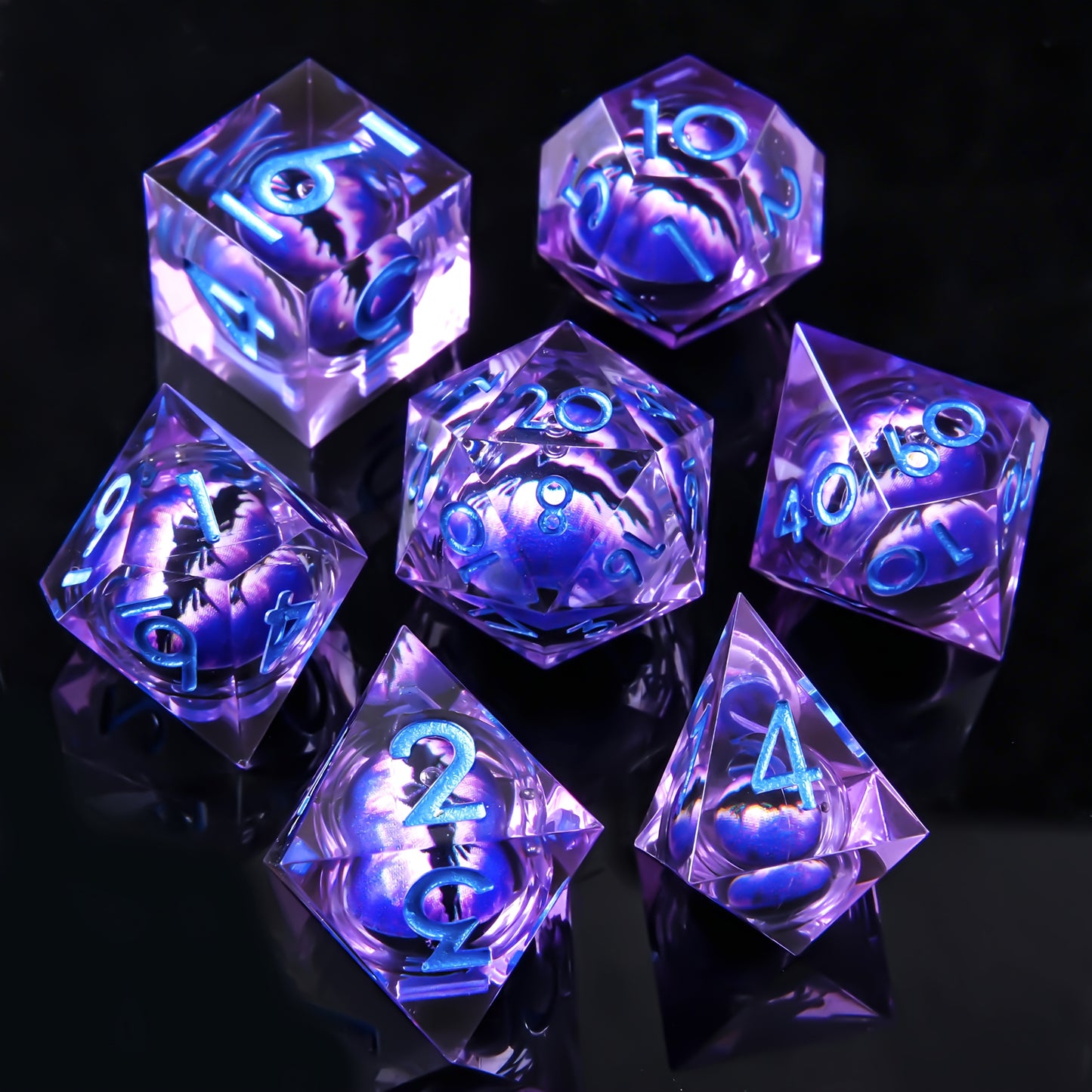 Mystic Gaze • 7-Piece Liquid Core Dice Set